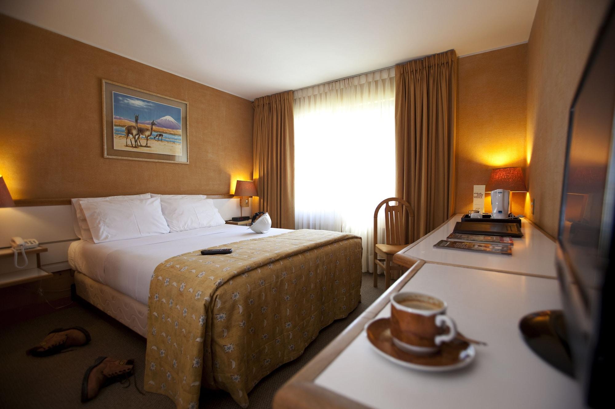 Park Hotel Calama Extérieur photo