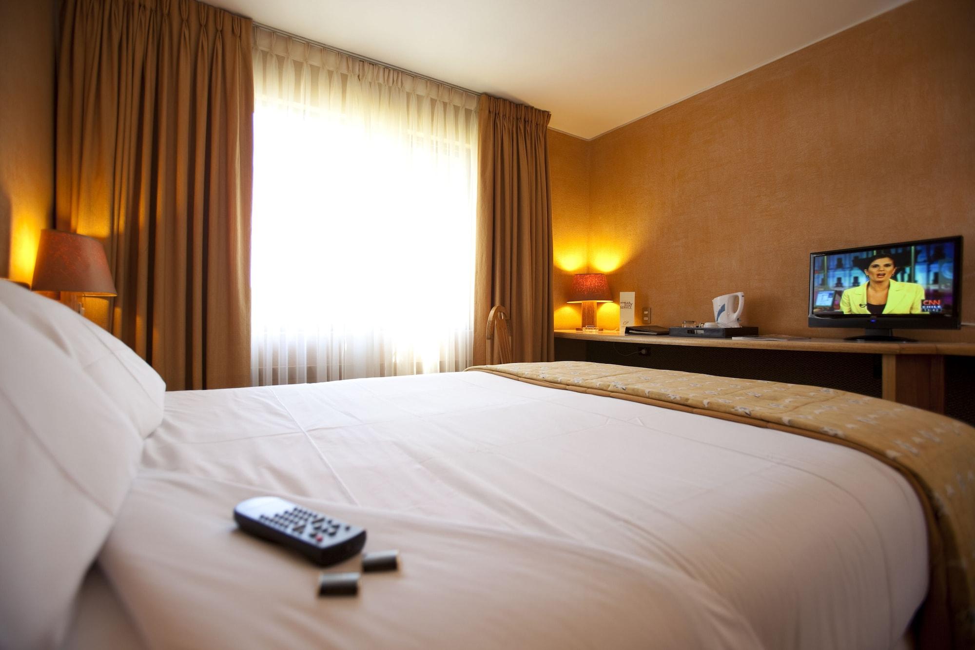 Park Hotel Calama Extérieur photo