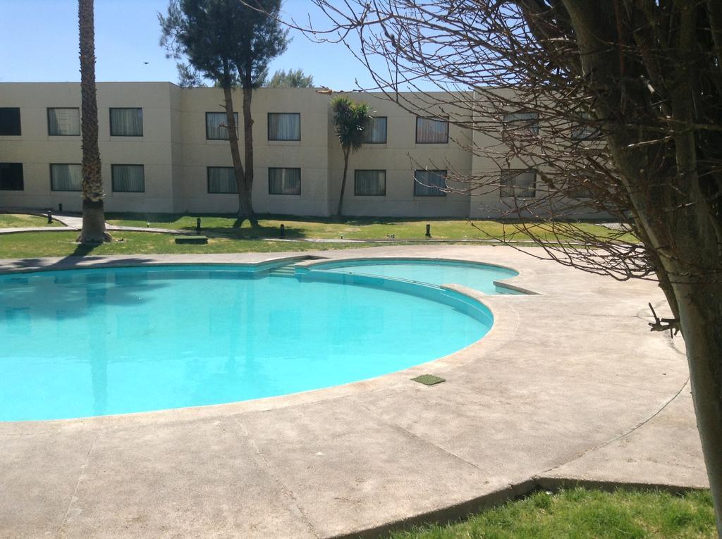 Park Hotel Calama Extérieur photo